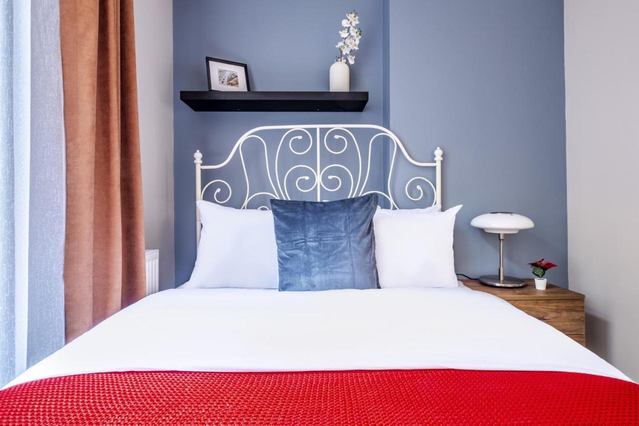 Central Flat With Sleek Interior In Sisli 이스탄불 외부 사진