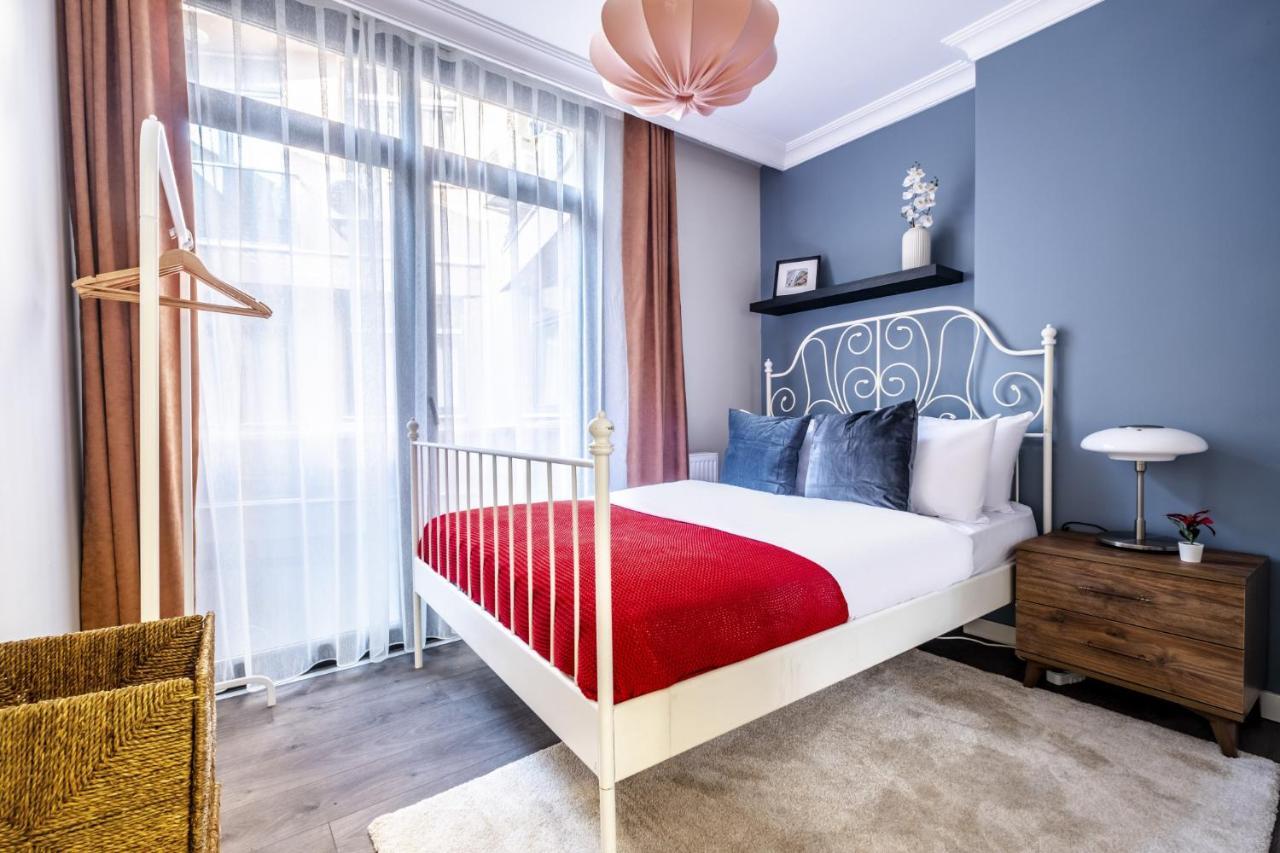 Central Flat With Sleek Interior In Sisli 이스탄불 외부 사진